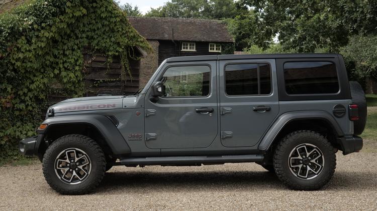 JEEP WRANGLER HARD TOP 2.0 GME Sahara 4dr Auto8